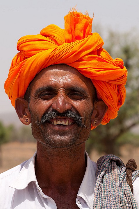 Bassi w pobliżu Pushkaru (Indie 2010 - portety i inni ludzie)